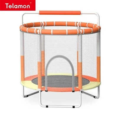 Loj Sab Hauv Tsev Trampoline